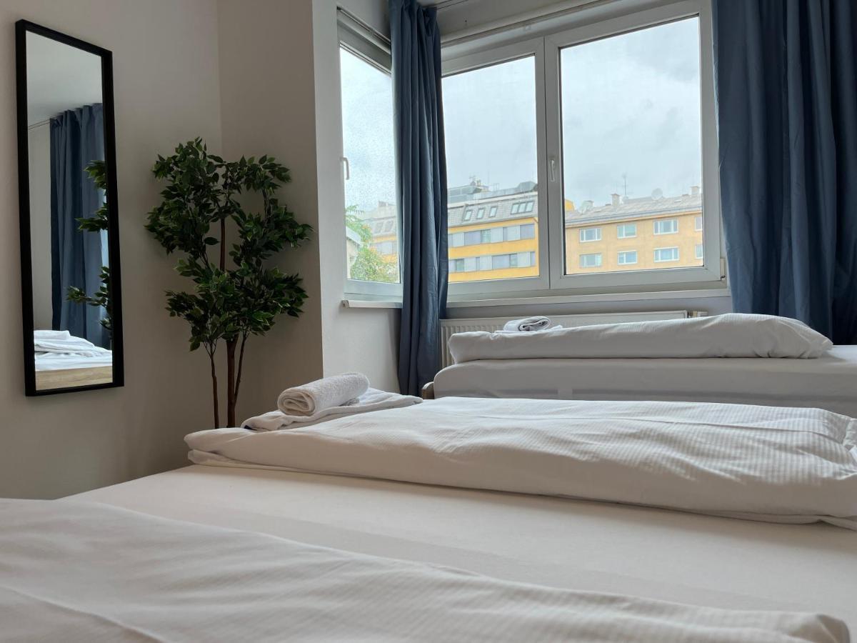 Апартаменты Cool Schonbrunn Apt 2Br Вена Экстерьер фото