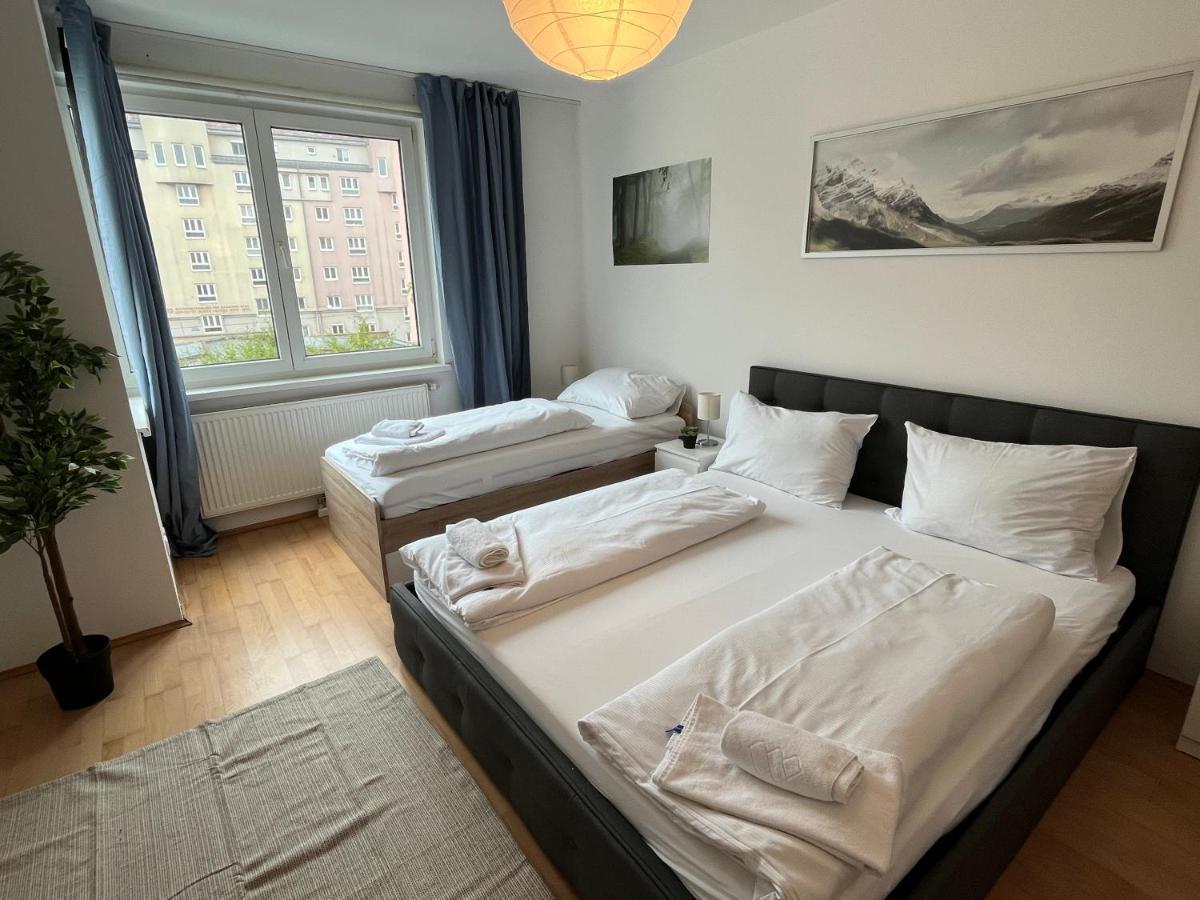 Апартаменты Cool Schonbrunn Apt 2Br Вена Экстерьер фото