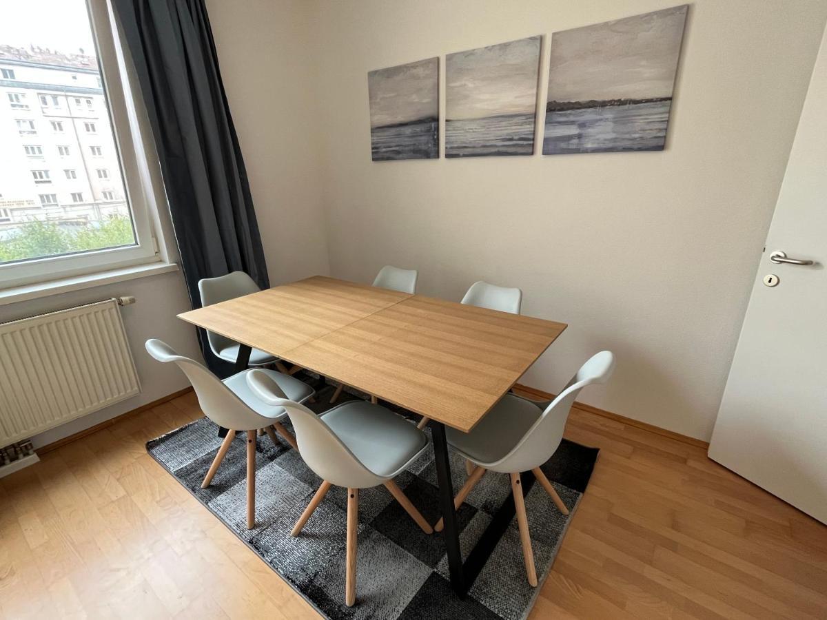 Апартаменты Cool Schonbrunn Apt 2Br Вена Экстерьер фото